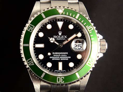 rolex ghiera verde listino|rolex subacqueo lunetta.